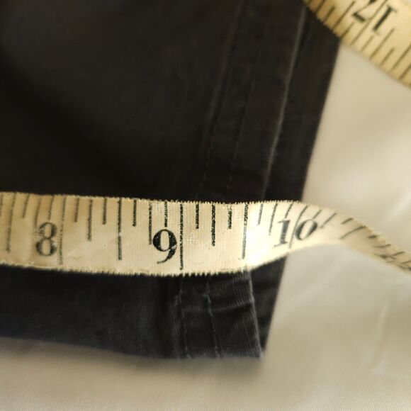 NWT Wrangler Men's 44 Gray Cargo Relaxed Fit Knee Length Tech Pocket Shorts - Picture 12 of 16